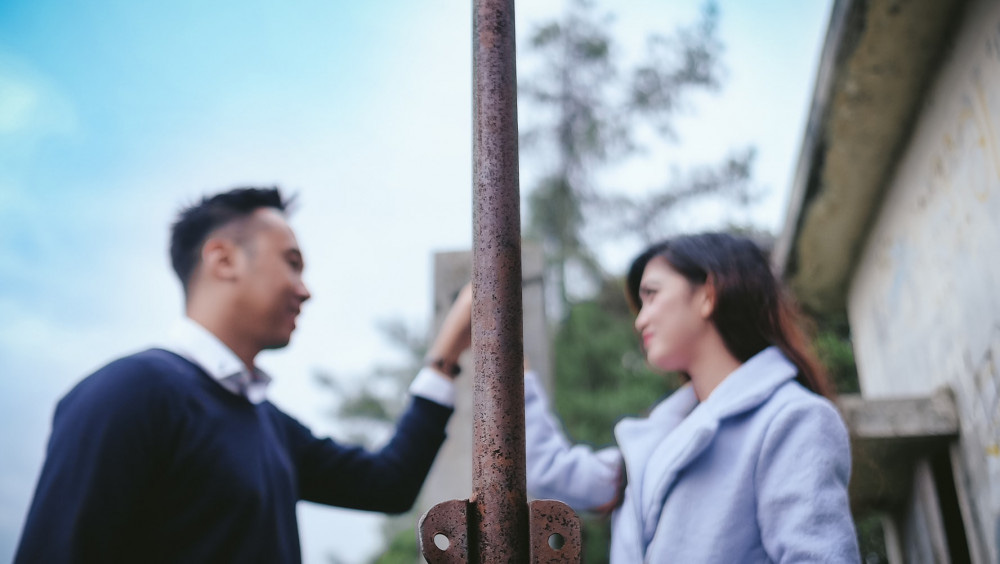 Kh&ocirc;ng thể ngồi sui với chồng cũ? - Ảnh 1.