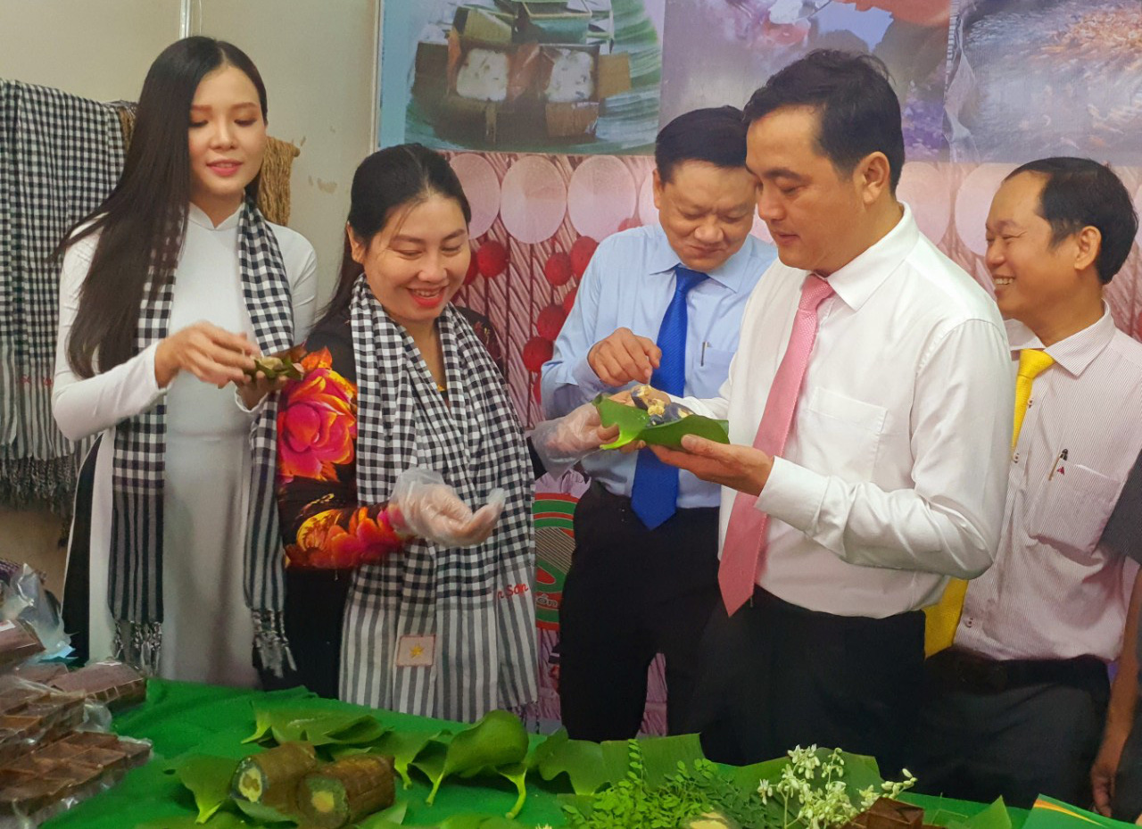 Nhiều sản phẩm giảm đến 60% tại Ngày hội Kích cầu du lịch TP HCM và ĐBSCL