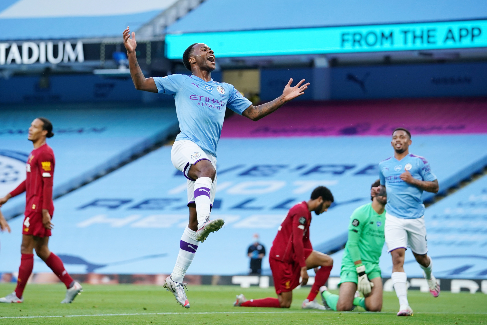 Vùi dập Liverpool, Man City cảnh báo tham vọng tân vương - Ảnh 6.