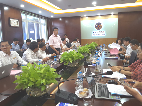 Điện lực miền Nam: Không để người sử dụng điện chịu thiệt - Ảnh 1.