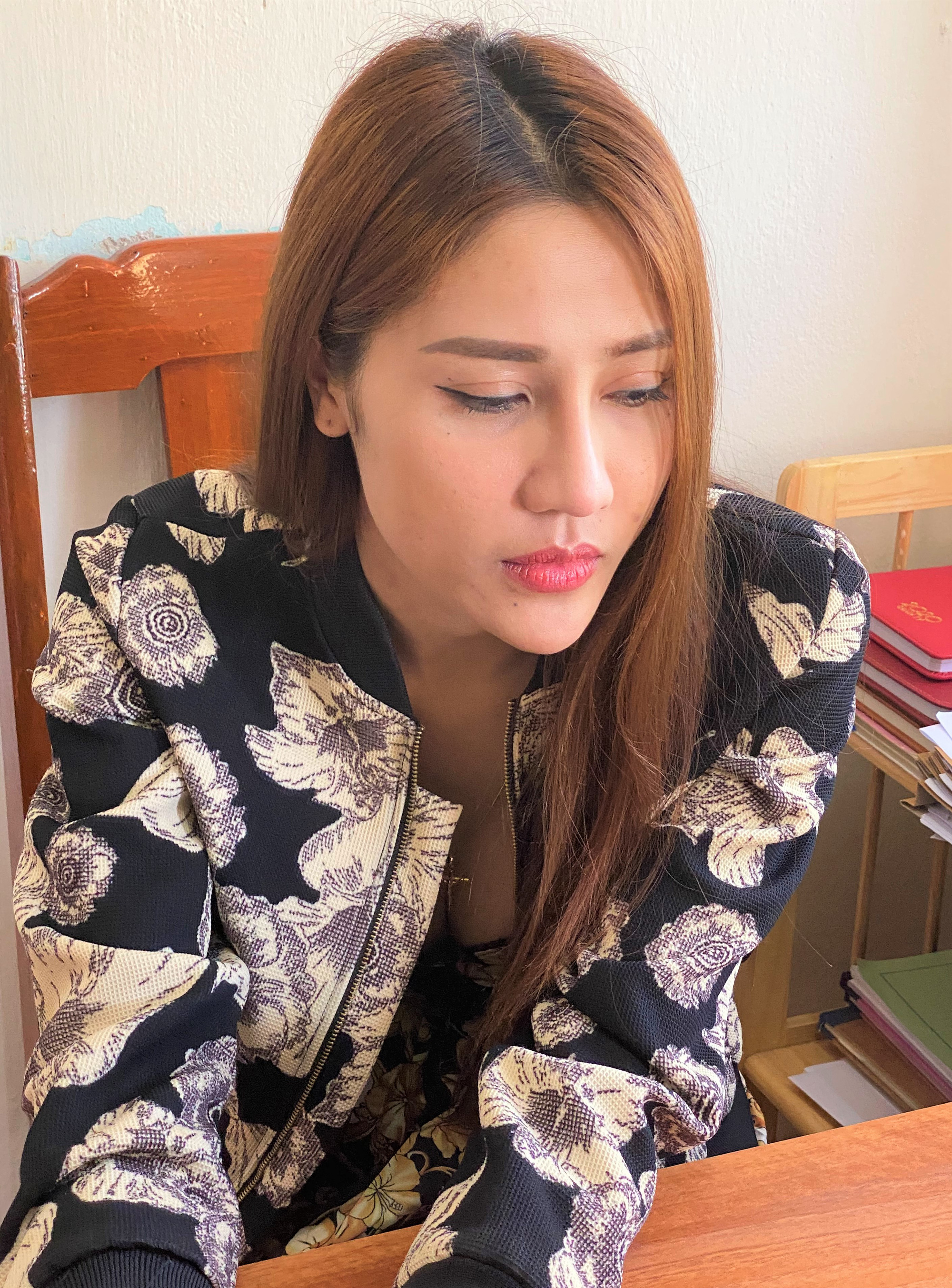Đường d&acirc;y b&aacute;n d&acirc;m chuy&ecirc;n nghiệp gi&aacute; 3-5 triệu đồng/lượt do &ldquo;t&uacute; b&agrave;&rdquo; xinh đẹp điều h&agrave;nh - Ảnh 2.