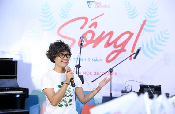 Sống để giúp đỡ người khác