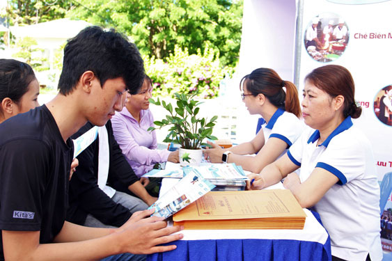 Đà Nẵng: Tưng bừng ngày hội việc làm, hướng nghiệp