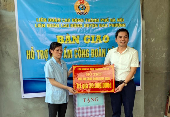 Hà Nội: Giúp đoàn viên khó khăn an cư