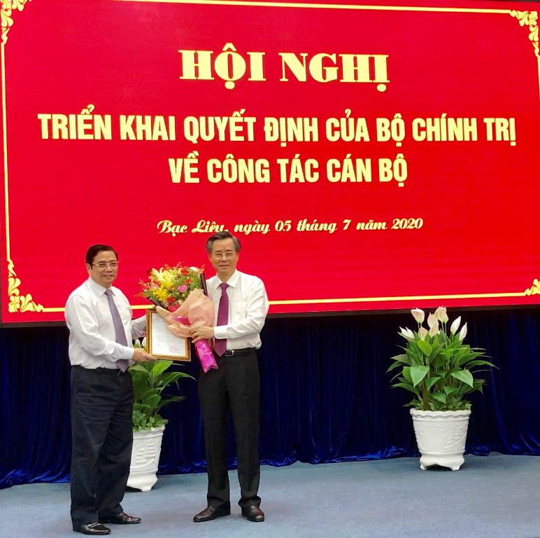 B&iacute; thư Hậu Giang được điều động sang l&agrave;m B&iacute; thư Tỉnh ủy Bạc Li&ecirc;u - Ảnh 1.