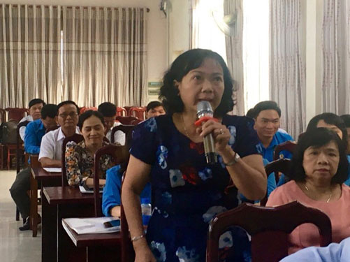 An Giang: Đối thoại để th&aacute;o gỡ kh&oacute; khăn - Ảnh 1.