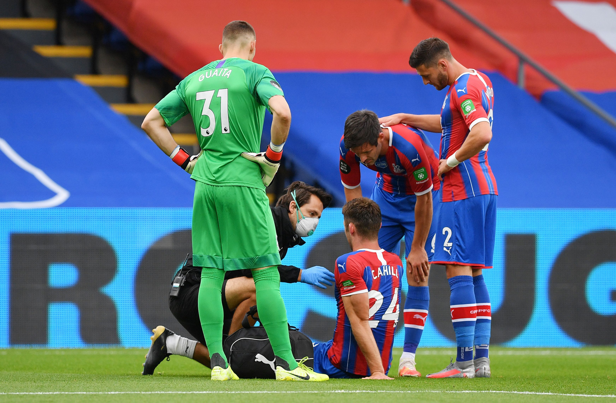 Thắng nghẹt thở ở Selhurst Park, Chelsea bay vào Top 3 - Ảnh 1.