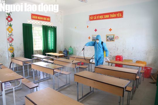 H&igrave;nh ảnh b&ecirc;n trong t&acirc;m dịch bạch hầu ở Đắk Lắk - Ảnh 15.