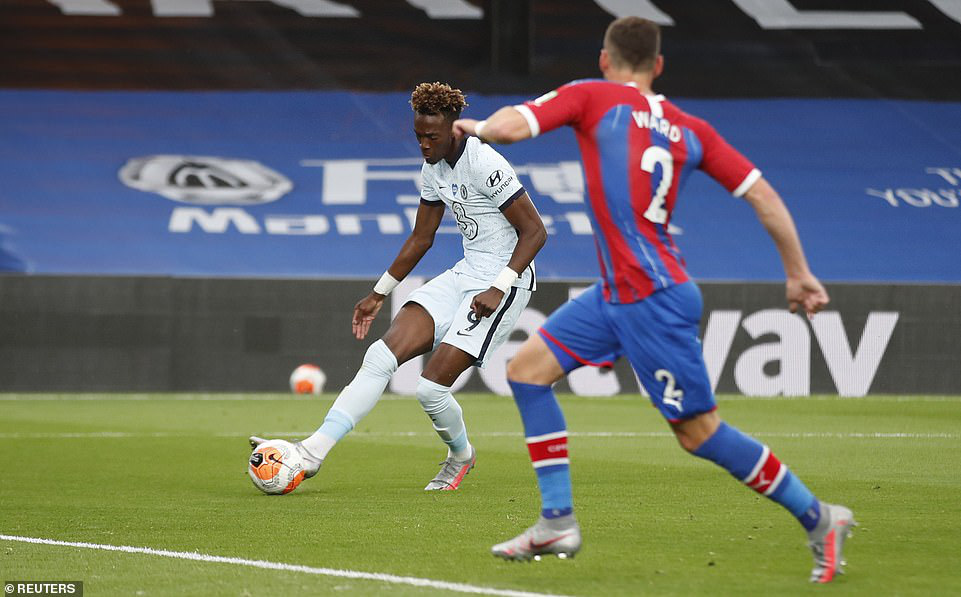 Thắng nghẹt thở ở Selhurst Park, Chelsea bay vào Top 3 - Ảnh 5.