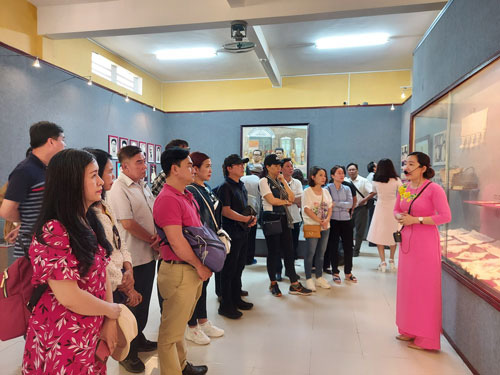 Tập huấn về lý luận phê bình cho văn - nghệ sĩ