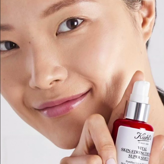 Kiehl’s Super Serum phục hồi và bảo vệ da gấp hai lần