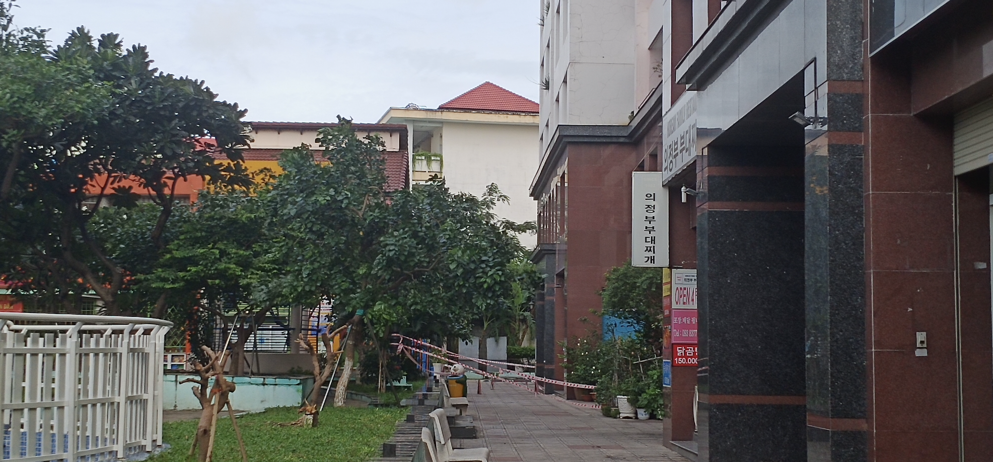 CLIP: Phong tỏa chung cư Th&aacute;i An 2B ở quận 12, TP HCM - Ảnh 3.