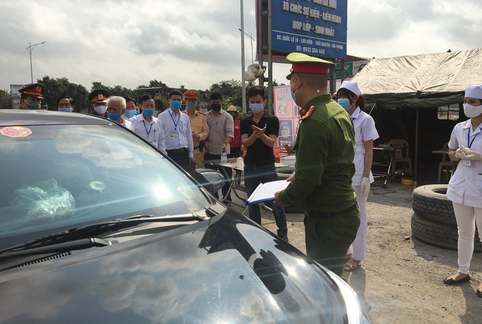 Một chuyên gia người Hàn Quốc vừa rời Hải Phòng nghi mắc Covid-19