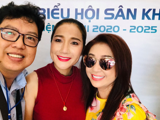 NSND Trần Ngọc Gi&agrave;u t&aacute;i đắc cử Chủ tịch Hội S&acirc;n khấu TP HCM - Ảnh 2.