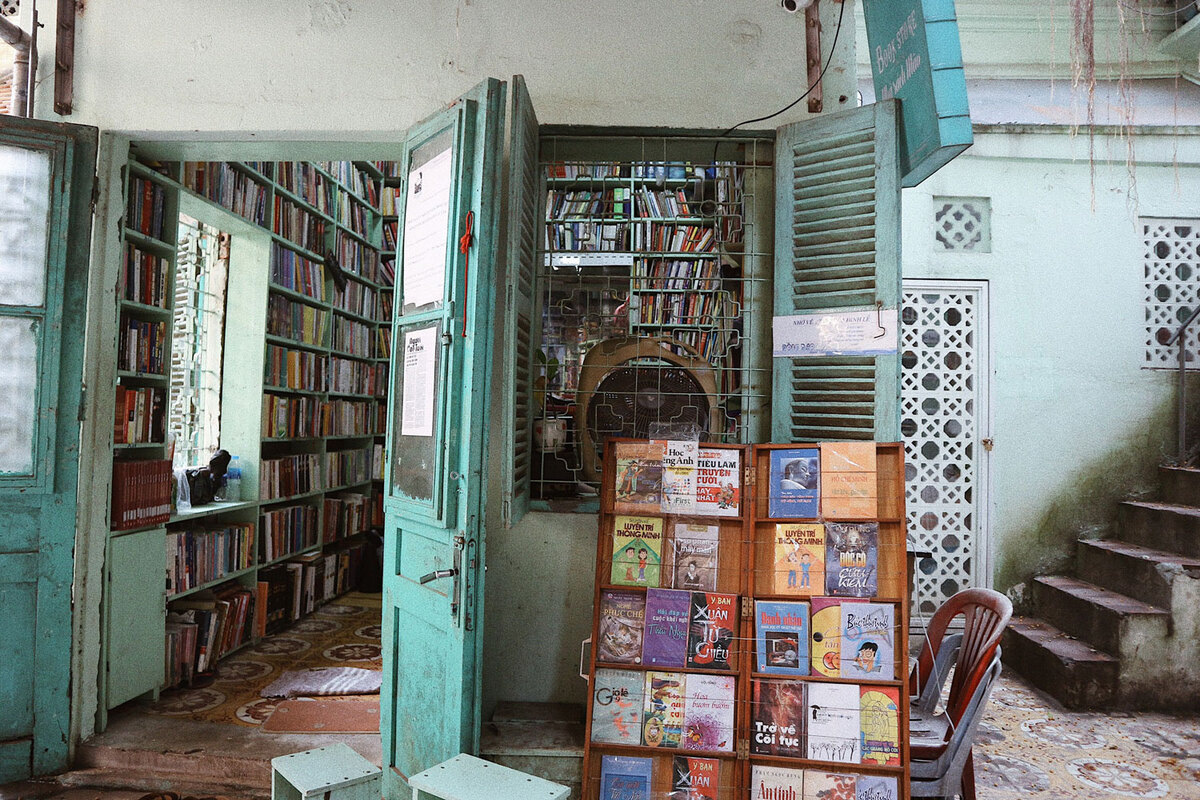 Những g&aacute;c s&aacute;ch cổ k&iacute;nh - Ảnh 3.
