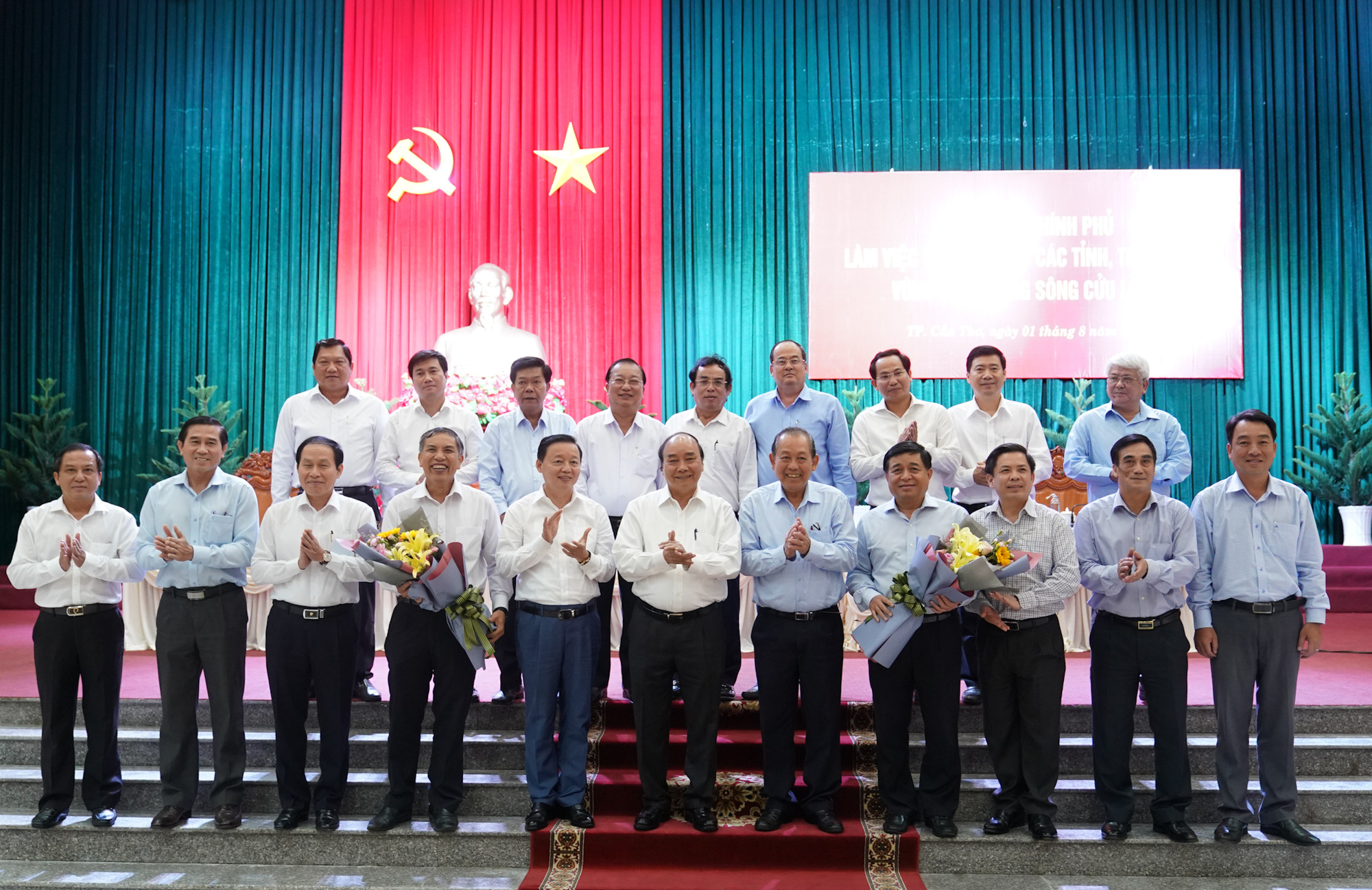Thủ tướng y&ecirc;u cầu truy vết, bao v&acirc;y ngay khi c&oacute; ổ dịch xuất hiện - Ảnh 2.