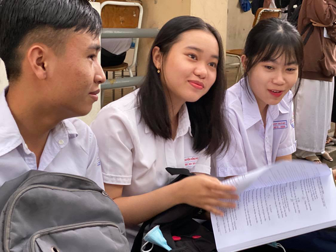 Thí sinh cả nước lạc quan bước vào ngày thi cuối cùng