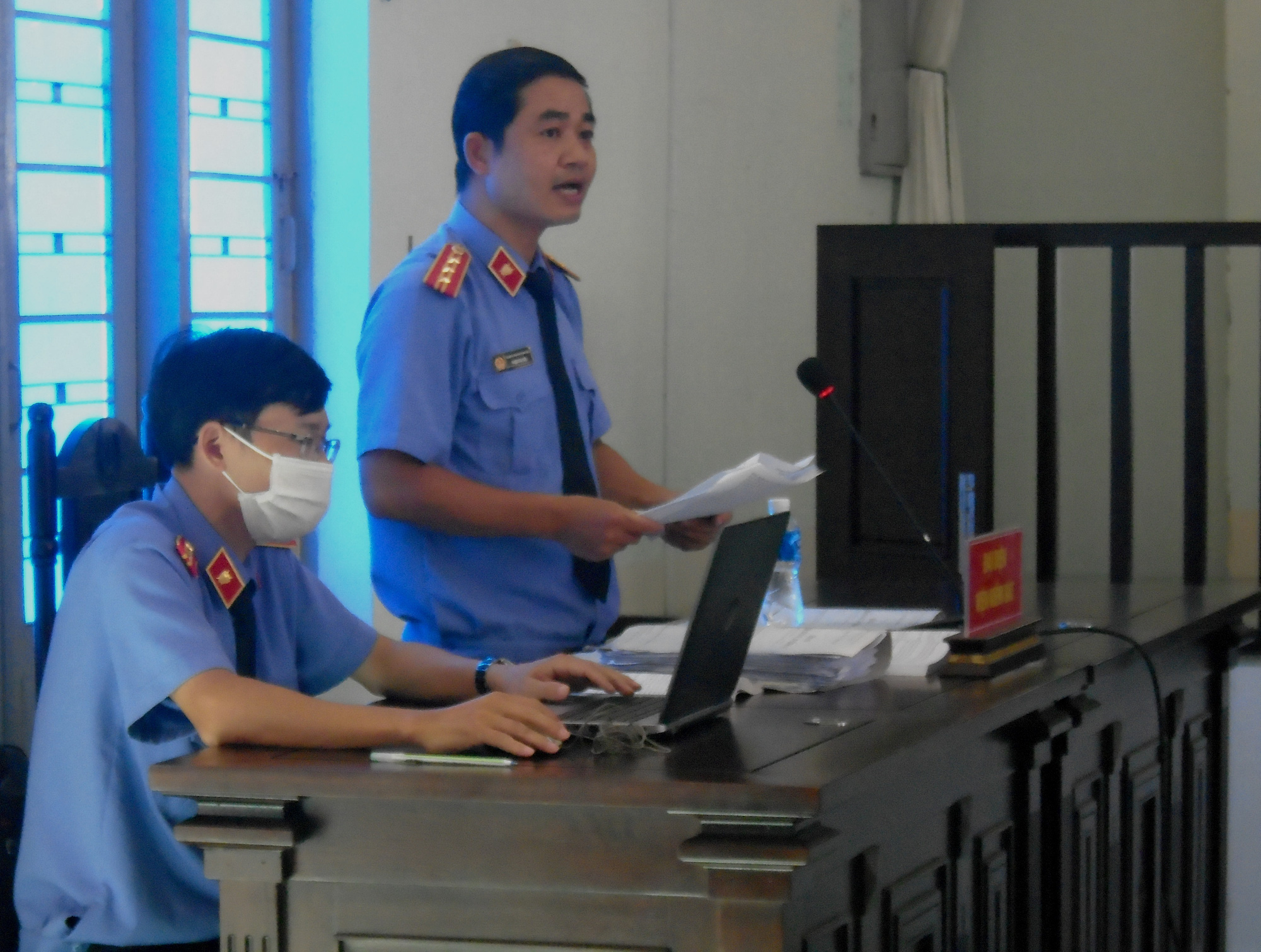 Mở lại phiên tòa xét xử các lãnh đạo TP Phan Thiết vì sai phạm đất đai - Ảnh 2.