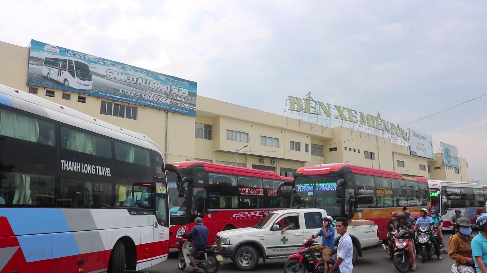 Có bao nhiêu hành khách trên chuyến xe biển số 51B-23417 của nhà xe Ngọc Sáng?