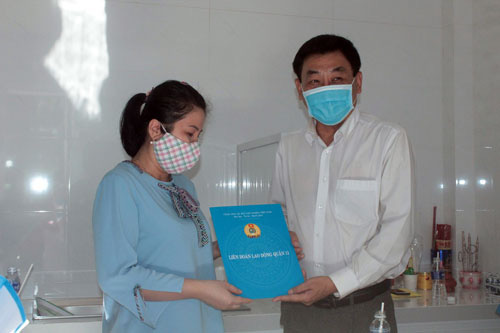 Hỗ trợ đoàn viên khó khăn an cư