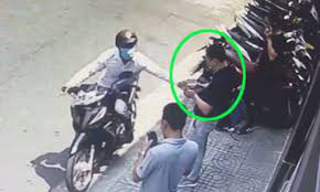 Gã thanh niên làm liều, cướp giật 190 triệu đồng ở quận 3