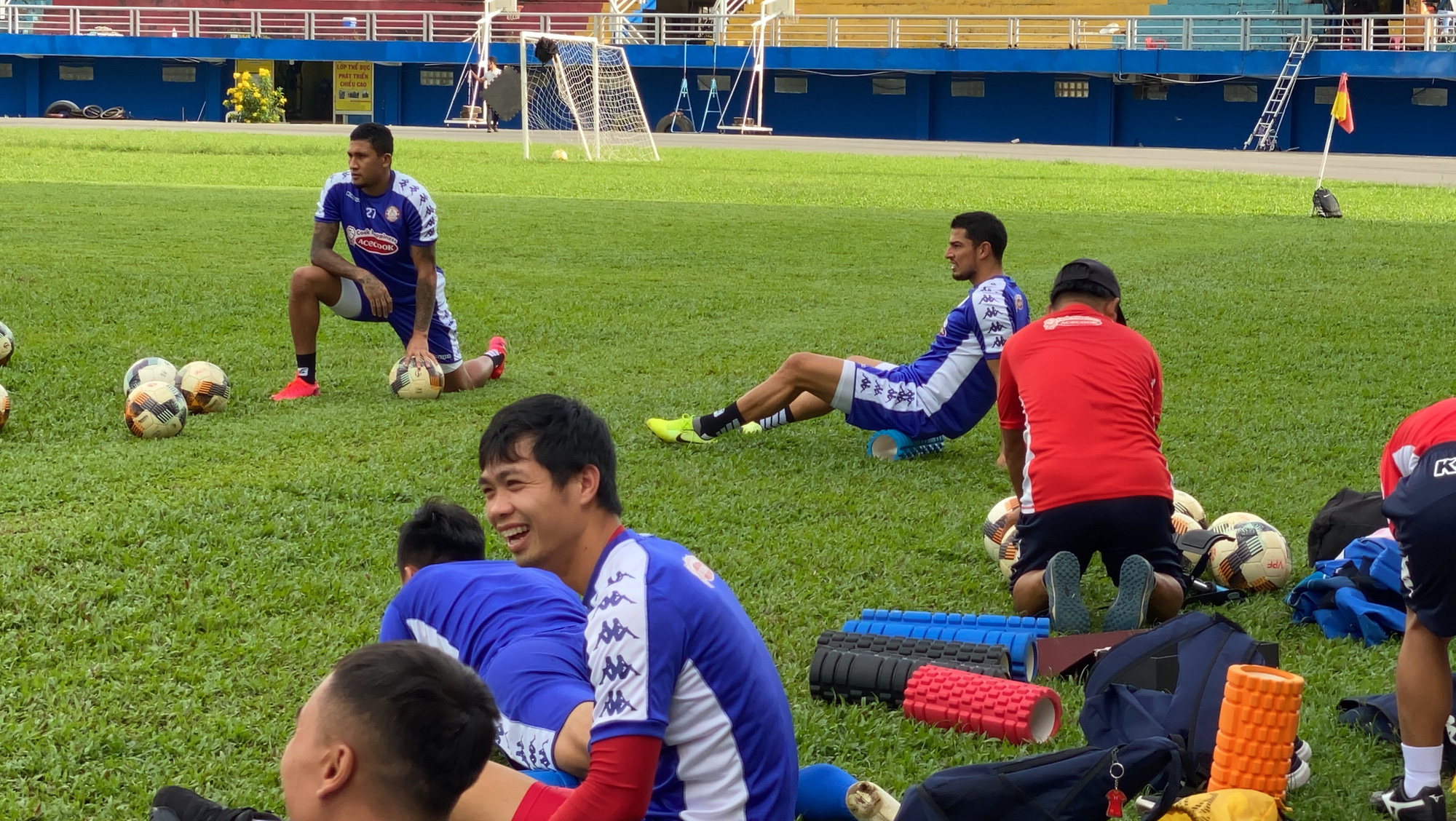 Công Phượng bỏ tập trong ngày CLB TP HCM ra mắt cặp tiền đạo triệu đô của đội tuyển Costa Rica