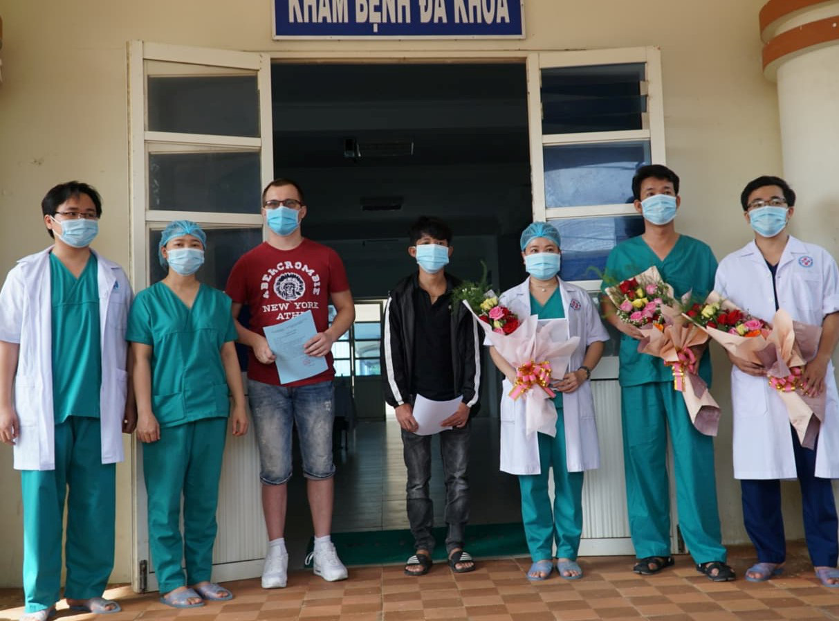 Đà Nẵng- Quảng Ngãi: Thêm 3 bệnh nhân Covid-19 xuất viện