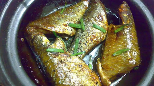 B&aacute;n ruộng đầu cầu ăn đầu c&aacute; đối - Ảnh 1.