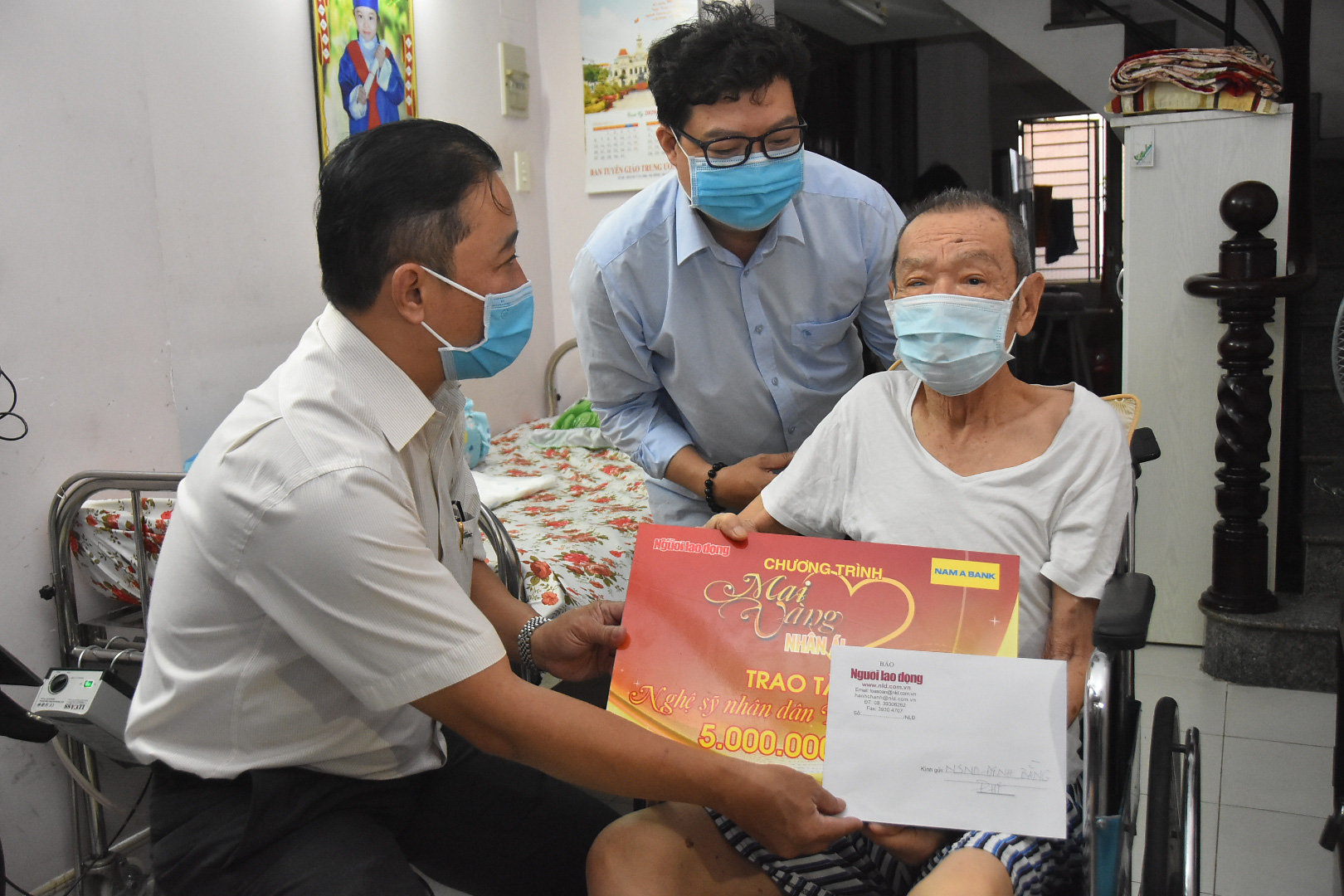 "Mai Vàng nhân ái" đến với NSND Đinh Bằng Phi và "quái kiệt" Tòng Sơn