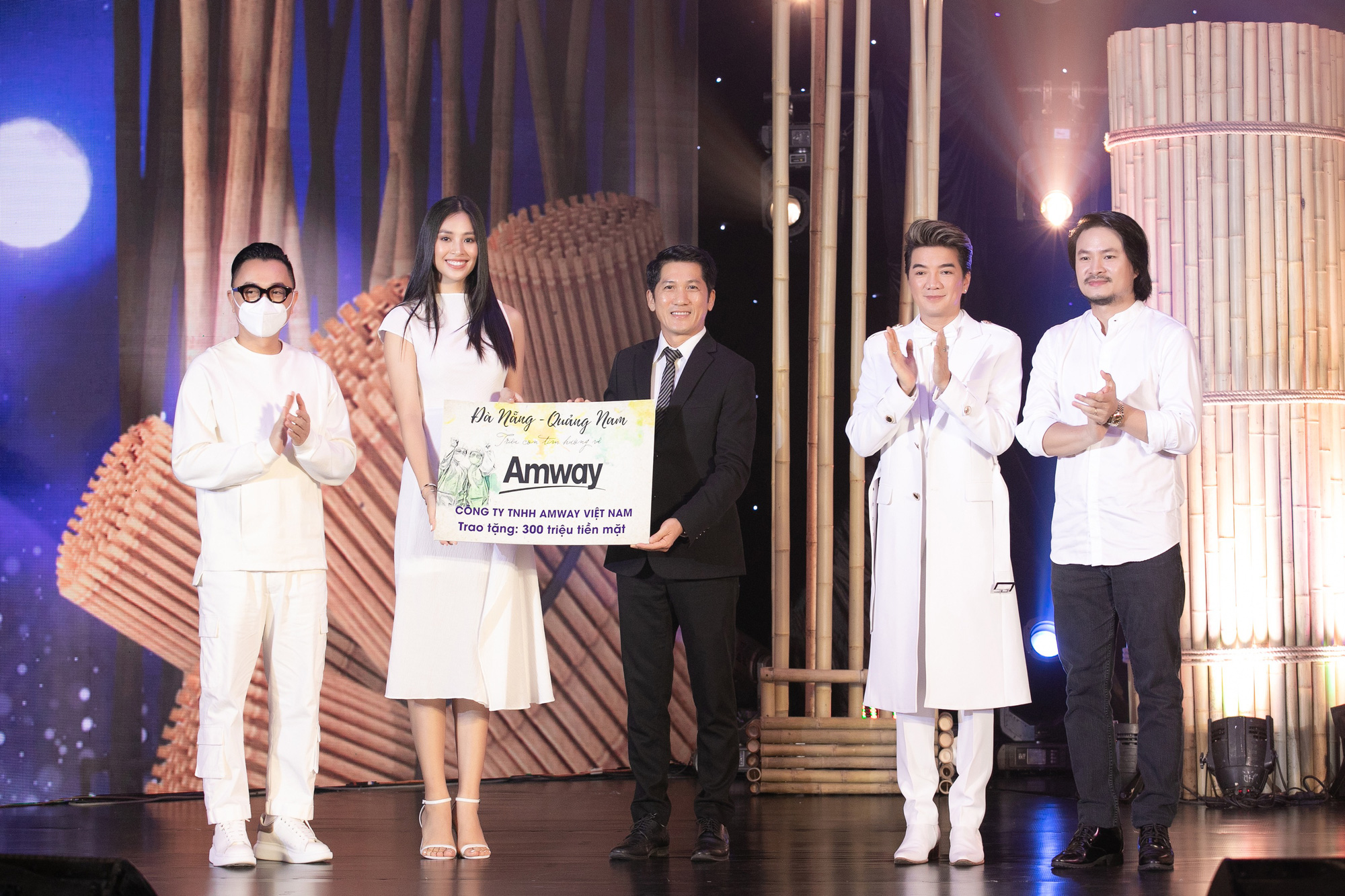 Amway Việt Nam chung tay cùng cả nước hướng về Đà Nẵng - Quảng Nam - Ảnh 1.