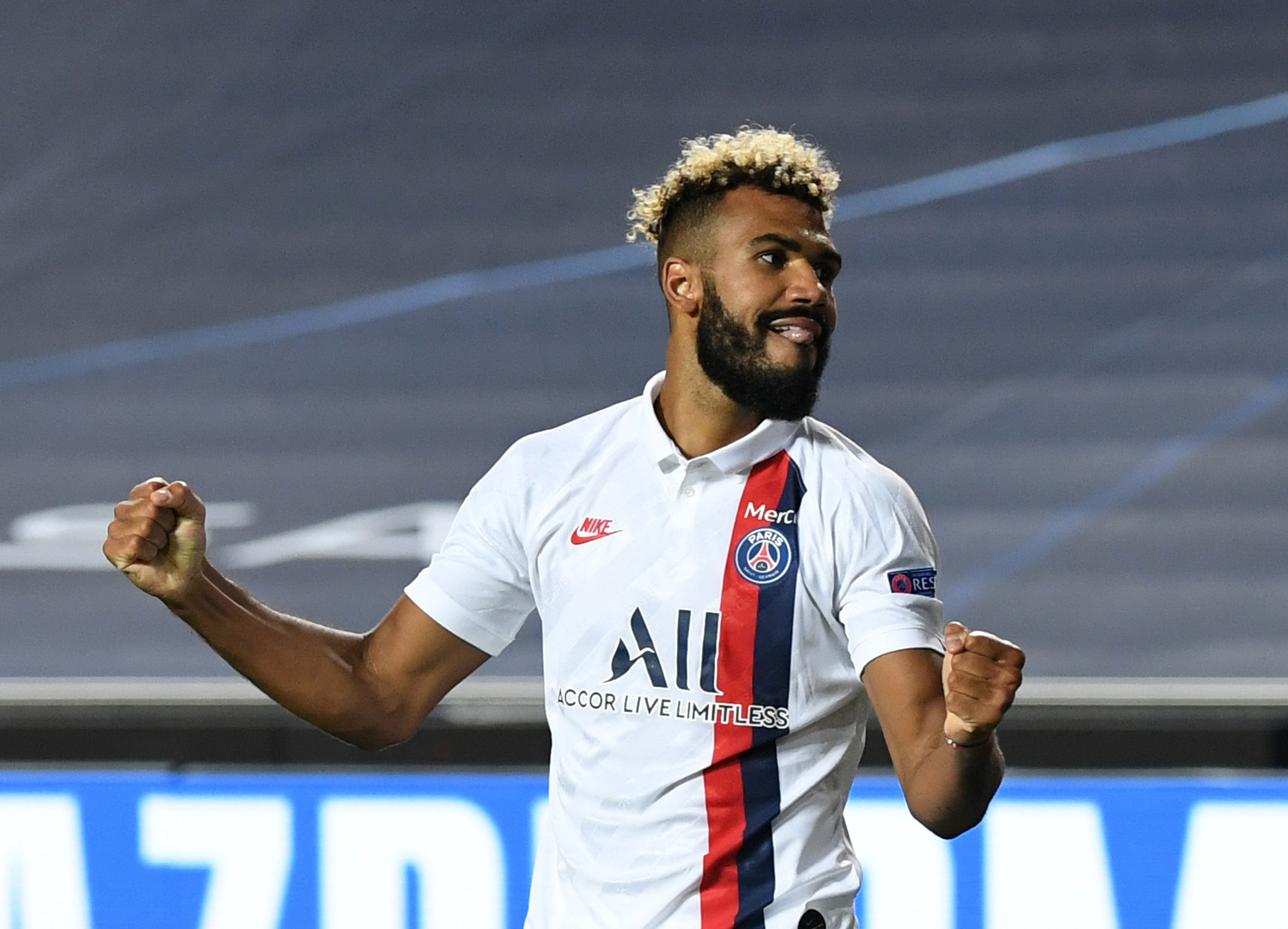 Ngược dòng nghẹt thở, PSG vào bán kết Champions League - Ảnh 7.