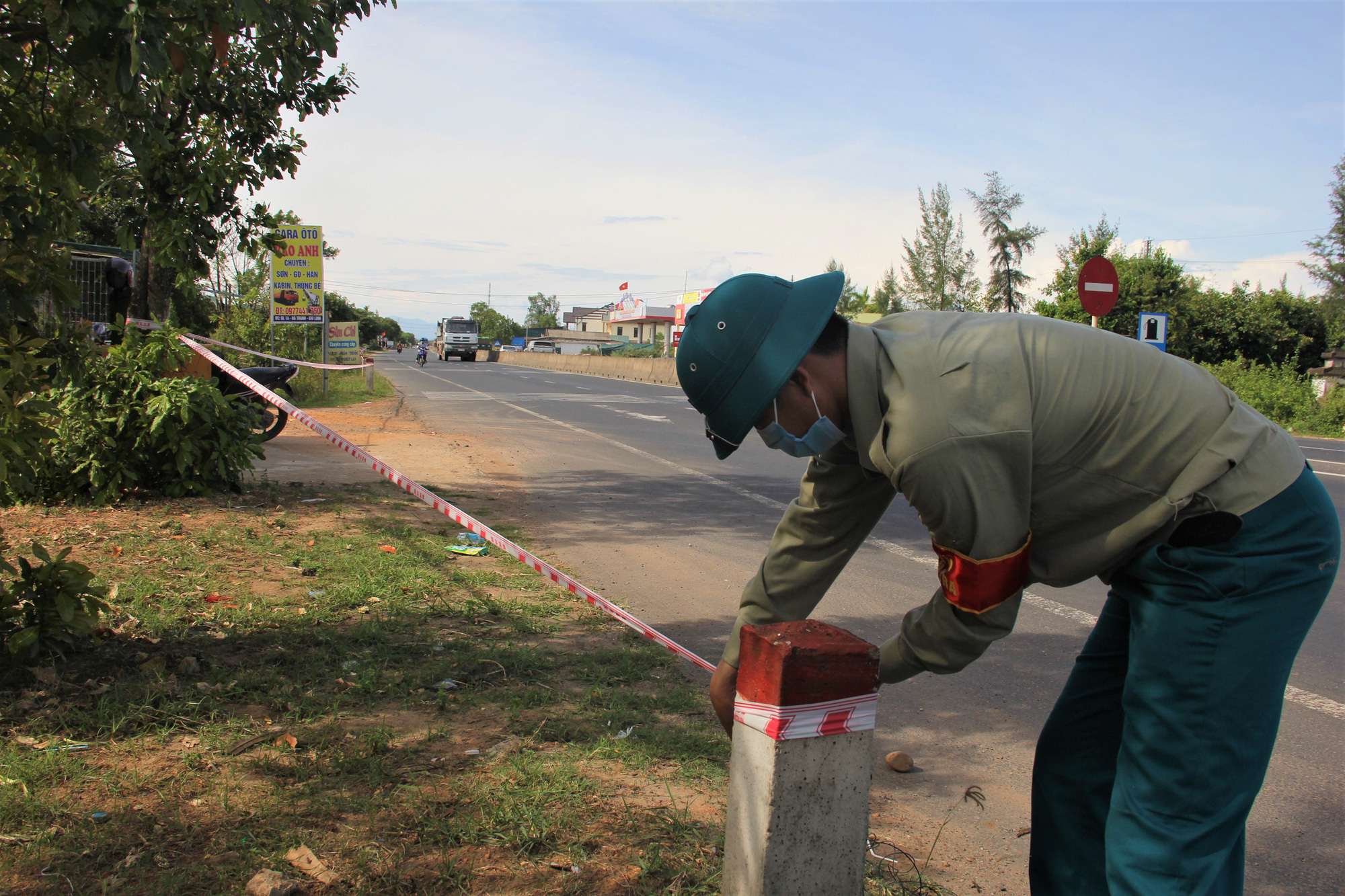 Bệnh nhân 904 đi nhiều nơi, tiếp xúc quá nhiều người