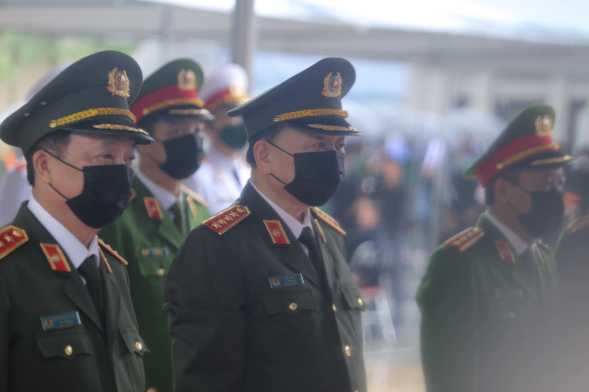 Thủ tướng Nguyễn Xu&acirc;n Ph&uacute;c, Chủ tịch QH Nguyễn Thị Kim Ng&acirc;n viếng nguy&ecirc;n Tổng B&iacute; thư L&ecirc; Khả Phi&ecirc;u - Ảnh 43.