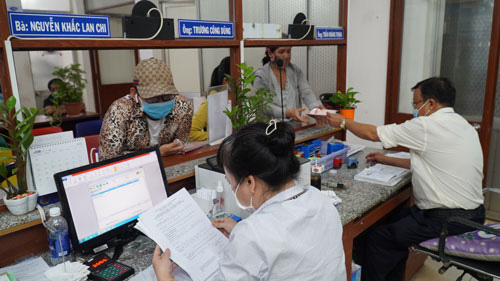 Lời giải cho bài toán công chức ở TP HCM (*): Những việc cần làm ngay