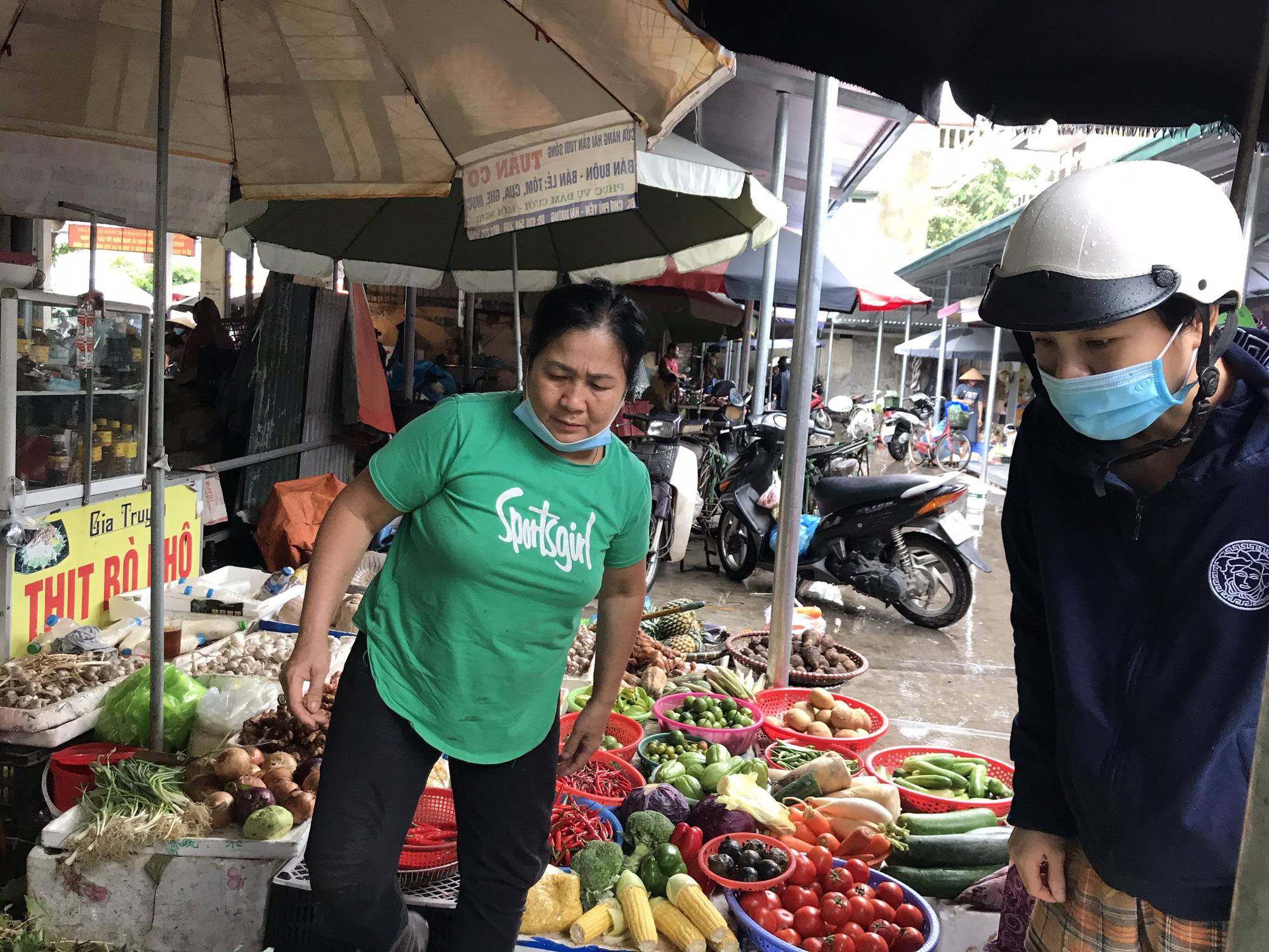 Hải Dương công bố lịch trình đi lại của 3 ca mắc Covid-19 trong cộng đồng, chưa xác định nguồn lây - Ảnh 3.