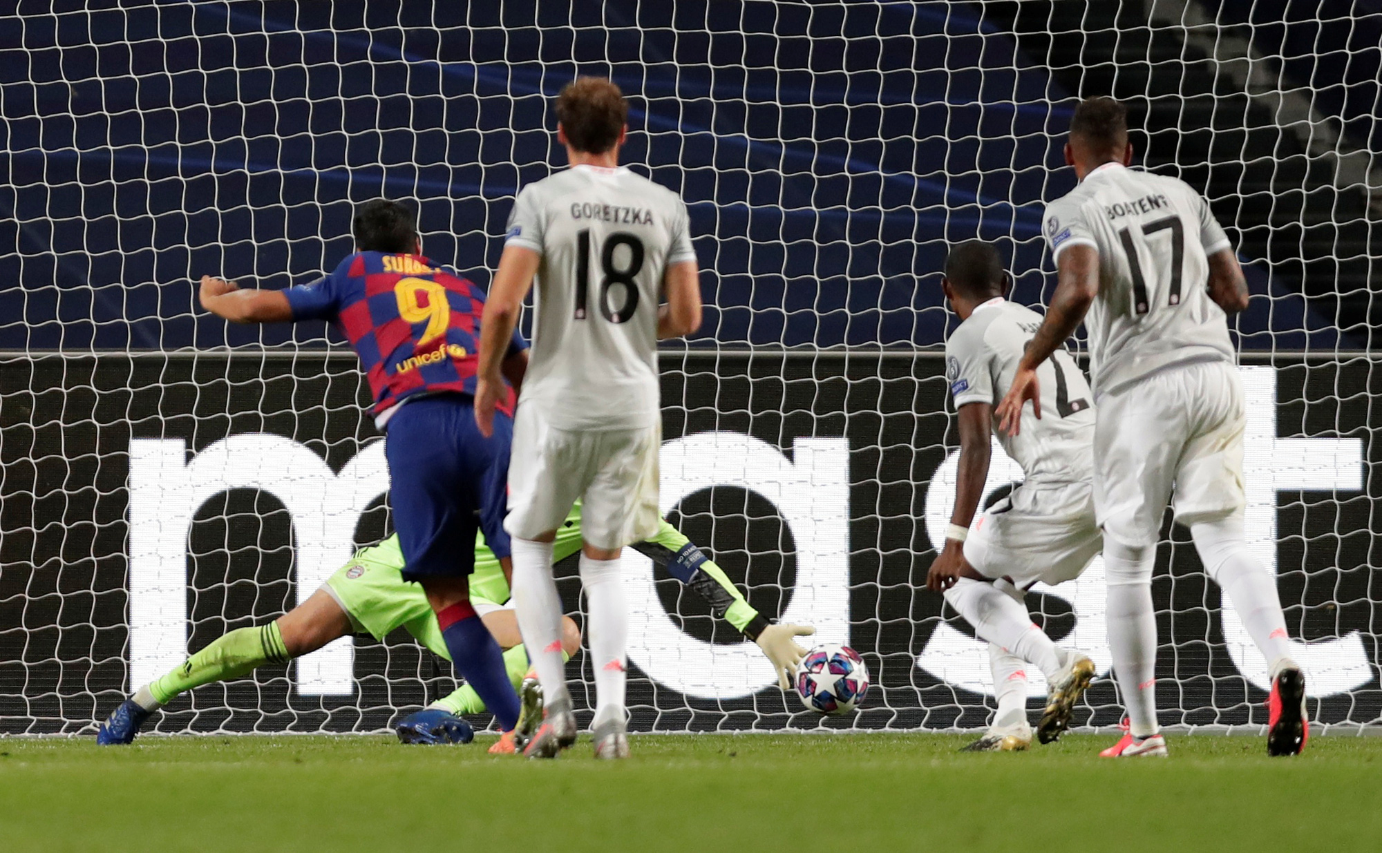 Đ&ecirc;m Lisbon kinh ho&agrave;ng, Barcelona đại bại 2-8 trước Bayern Munich - Ảnh 5.