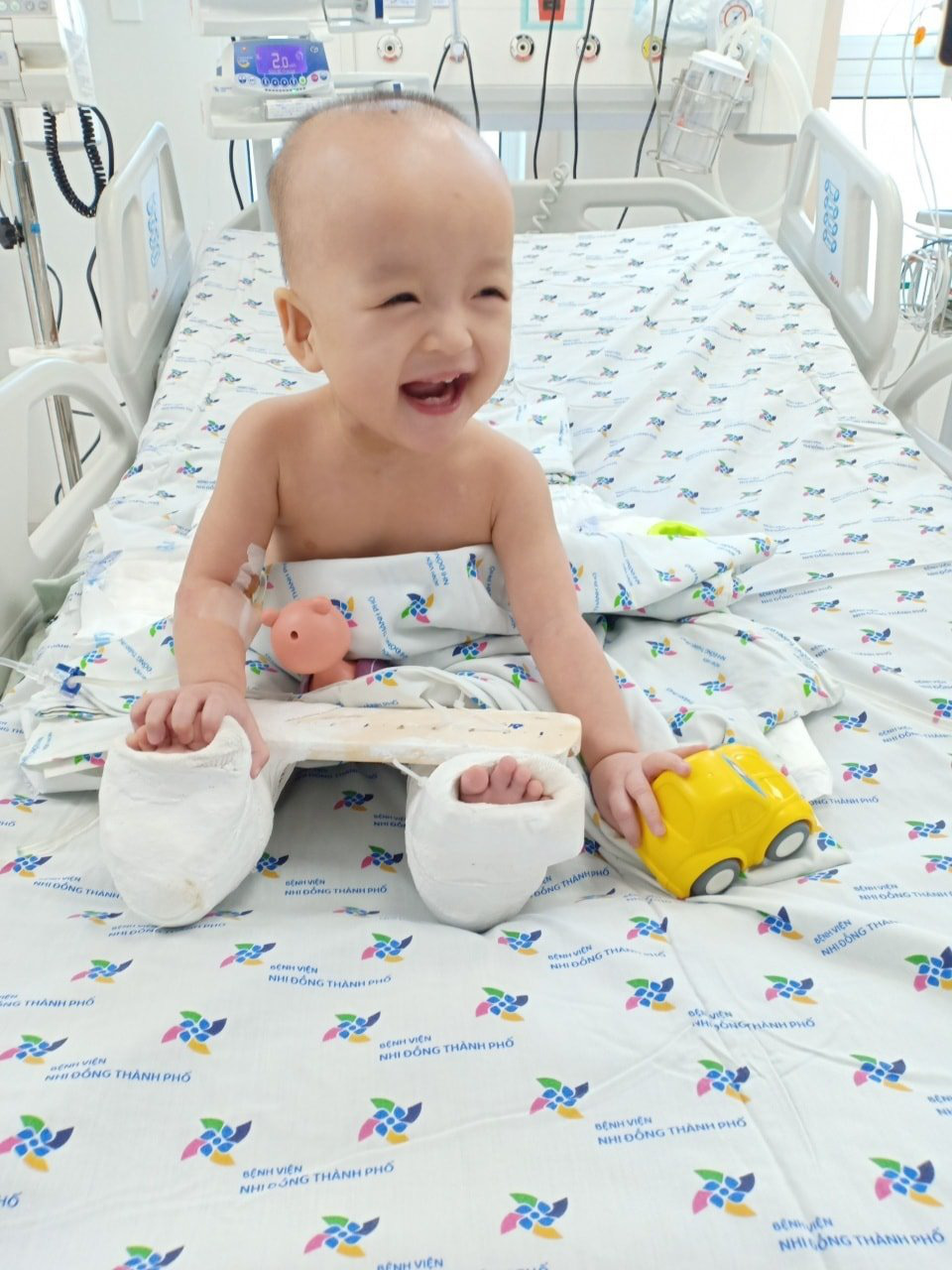 Trúc Nhi- Diệu Nhi: Một ca mổ, hai cuộc đời