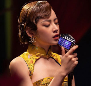 Nghịch lý ca sĩ thời nay: Không cần hát hay (?!)