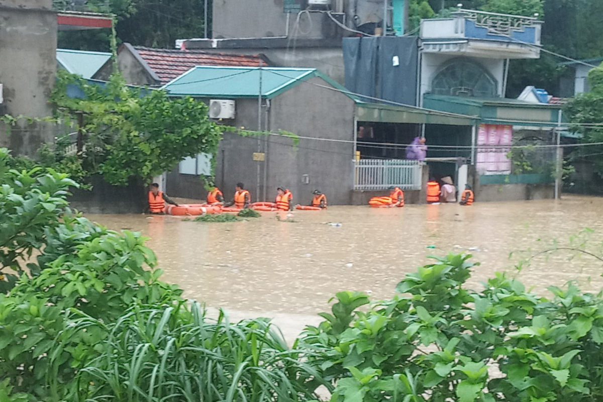 Mưa lũ gây thiệt hại nhiều nơi ở Bắc Bộ