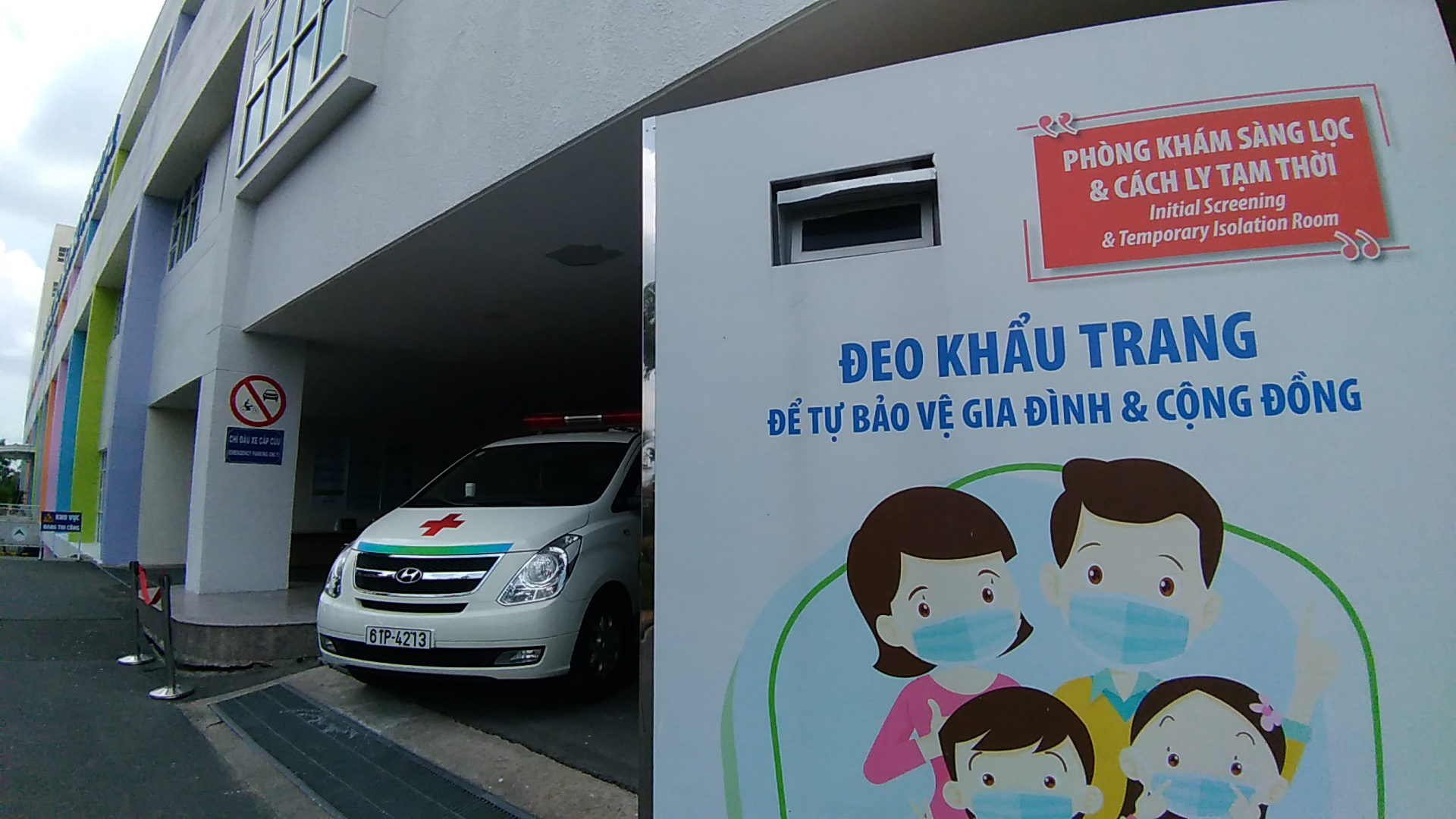 TP HCM: Thêm 636 người về từ Đà Nẵng khai báo y tế