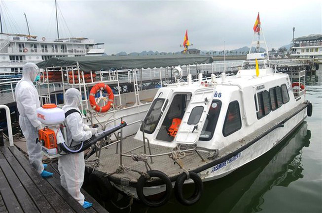 TP HCM: Một thuyền viên đưa đi cách ly tập trung, cả tàu không được lên bờ