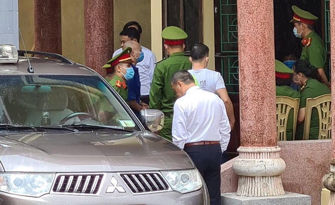 Bị tuy&ecirc;n phạt 2 năm 6 th&aacute;ng t&ugrave;, Đường Nhuệ gửi lời ch&uacute;c sức khỏe tới Hội đồng x&eacute;t xử - Ảnh 3.