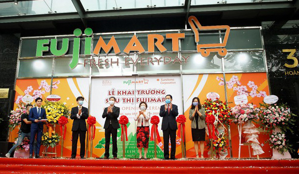 Khai trương siêu thị FujiMart thứ hai tại Hà Nội