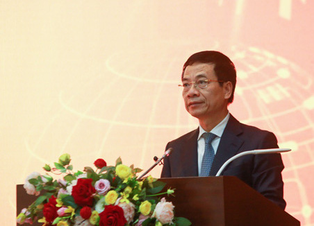 Bộ trưởng Nguyễn Mạnh Hùng công bố giải thưởng "Sản phẩm Công nghệ số Make in Vietnam 2020"