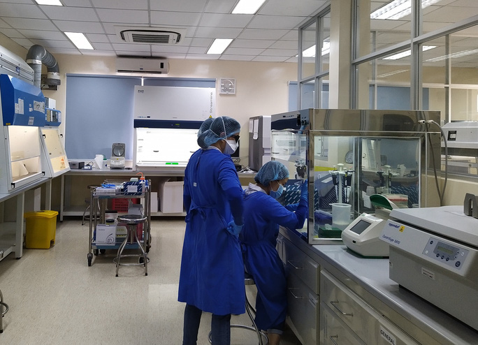 Huy động y tế tư nhân xét nghiệm SARS-CoV-2