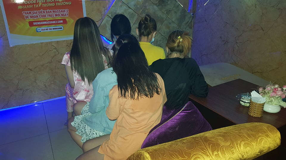 Massage Điêu Thuyền ở quận Tân Bình: Hết gói "vua" lại đến "vua đặc biệt"