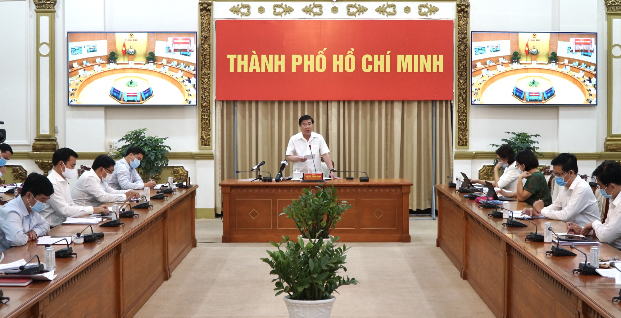 Đầu tư công: Không để có tiền mà không tiêu được - Ảnh 2.