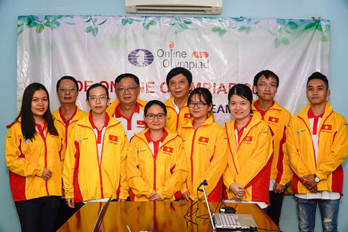 Tuyển cờ vua Việt Nam sẩy chân ở Olympiad online