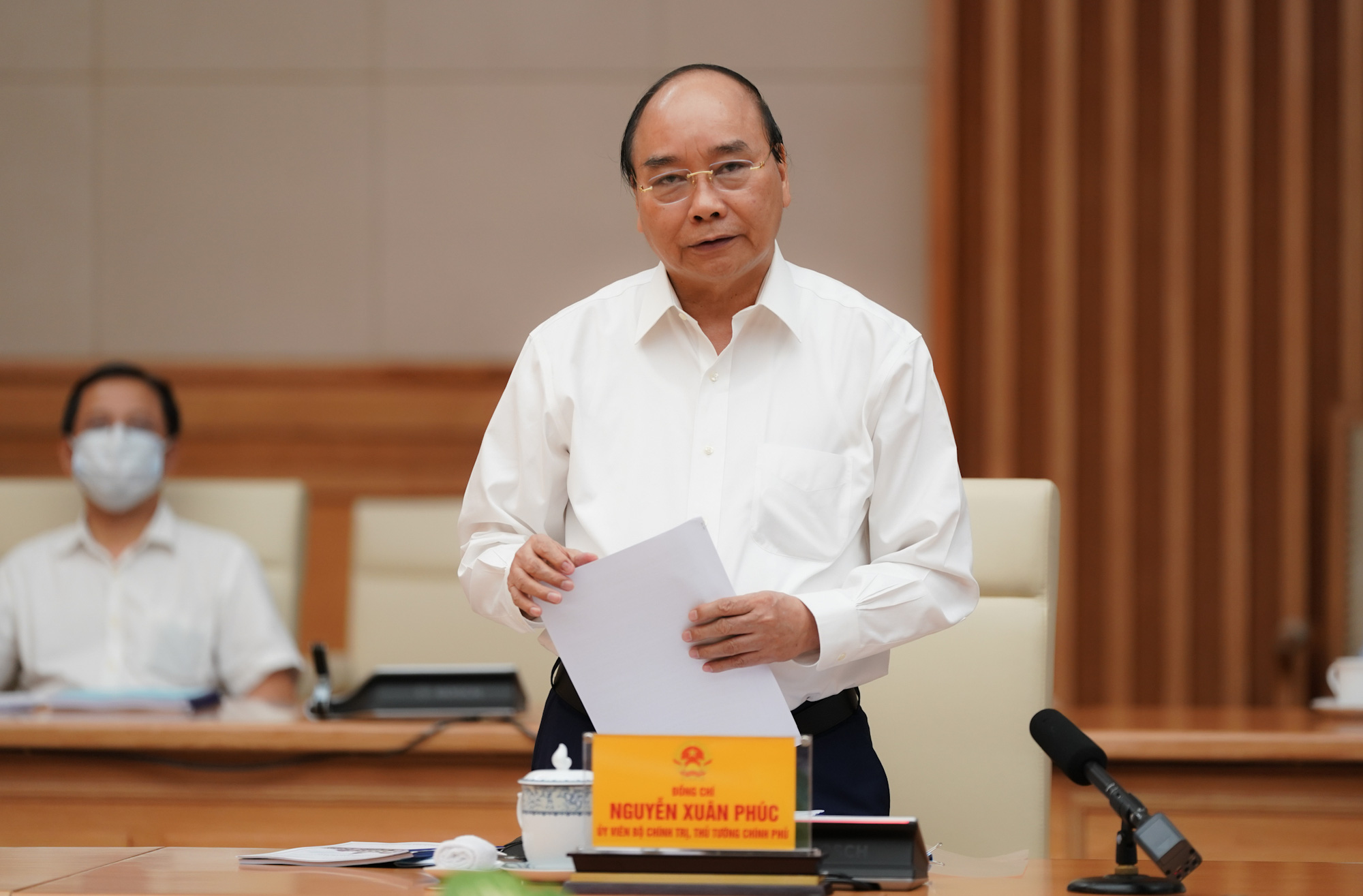 Thủ tướng chủ trì cuộc làm việc với Ban Thường vụ Thành ủy TP HCM