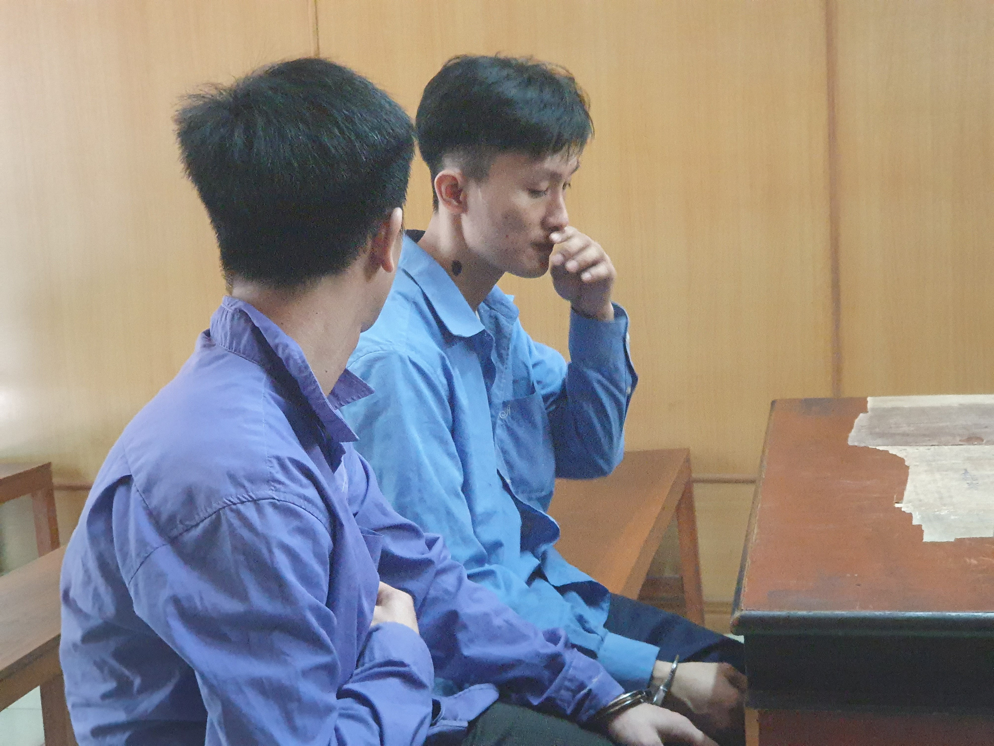 Cướp giật túi xách, bị chống trả liền đâm người gây thương tích